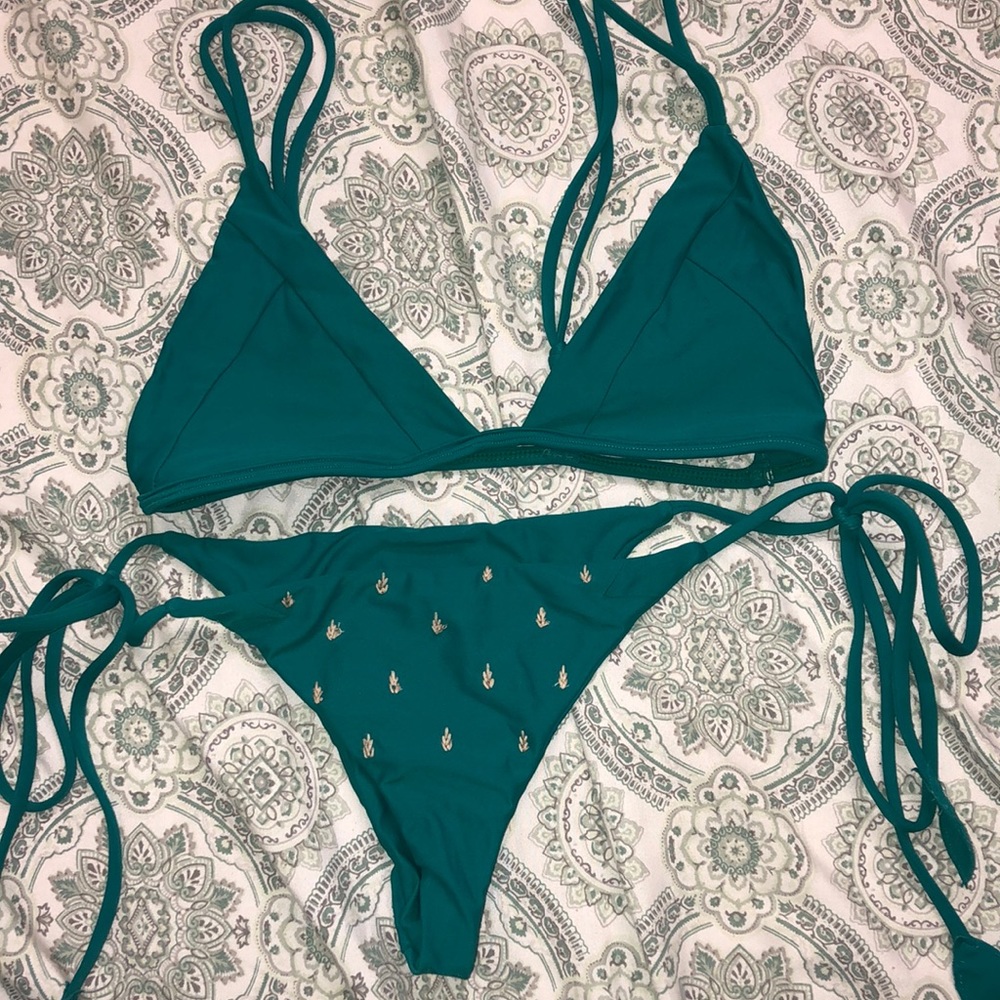 Benoa Swim Set